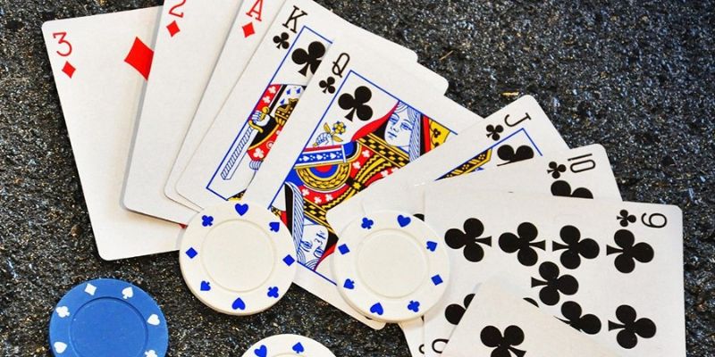 Cách xếp 13 lá hợp lý trong ván mậu binh
